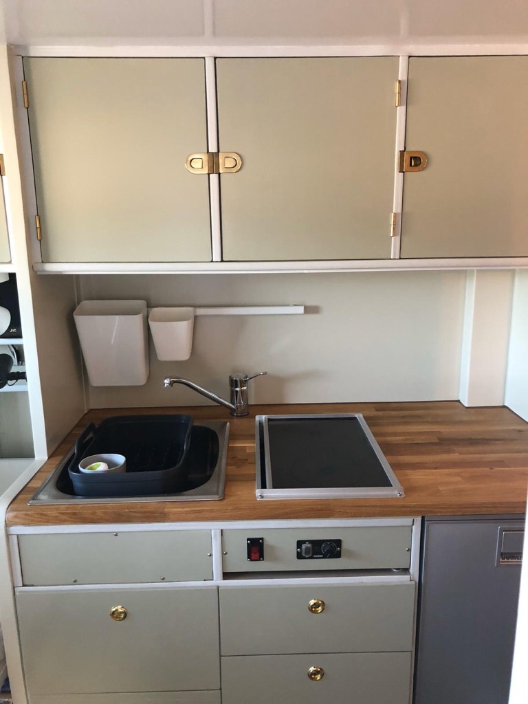 Kitchenette incl diesel cooker