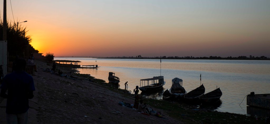 Sunset over the Niger in Segou