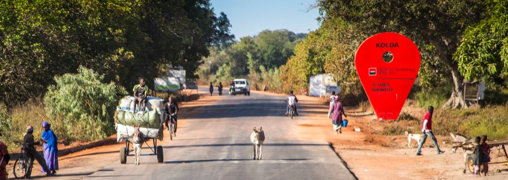 Morning rush on National Road 6