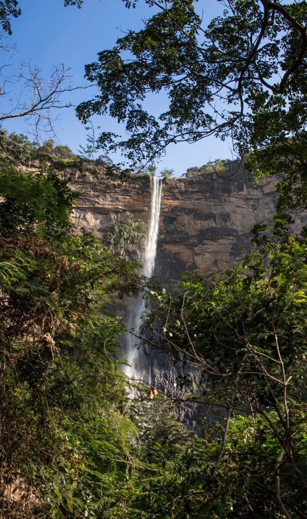 Chutes de Ditinn - 120m falls