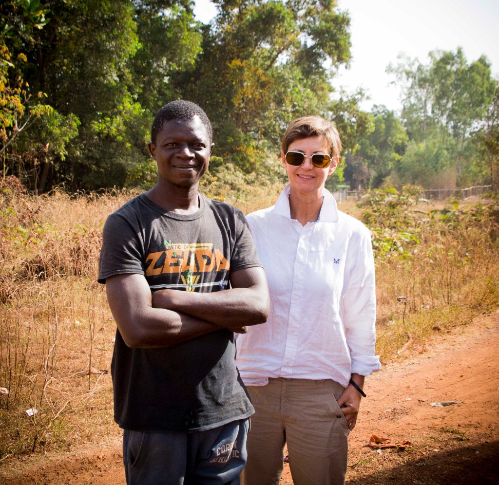 Zelda with "the legend of Zelda" - classic chance meeting