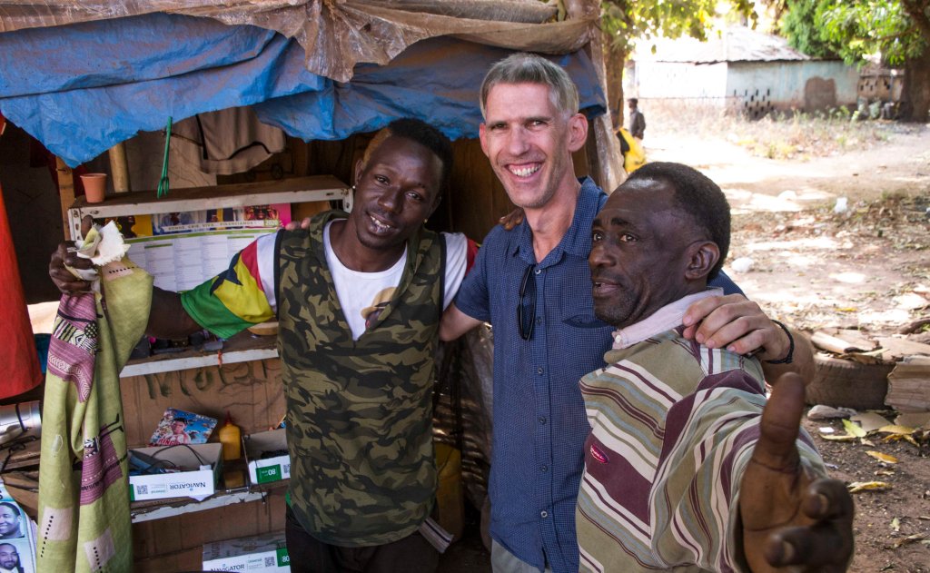 Hairdresser and translator - something got lost